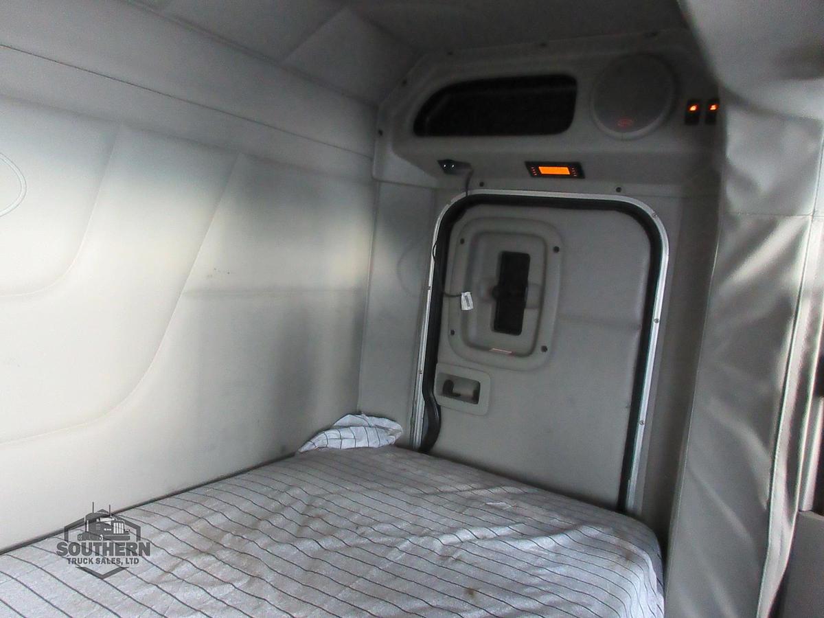 Used 2019 PETERBILT 567