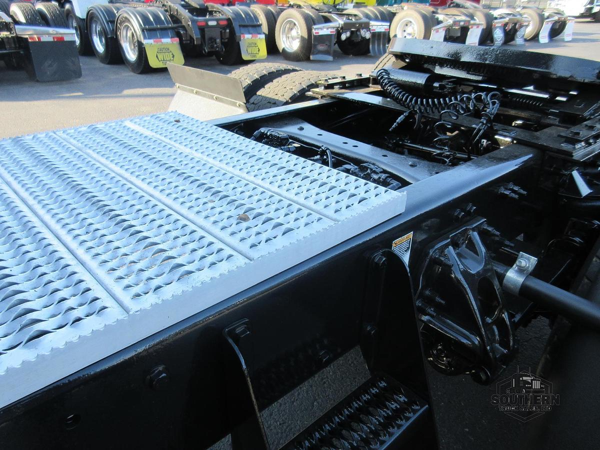 Used 2019 PETERBILT 389