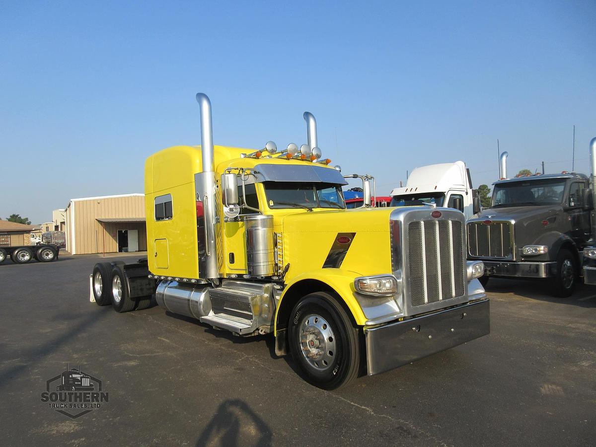 Used 2019 PETERBILT 389