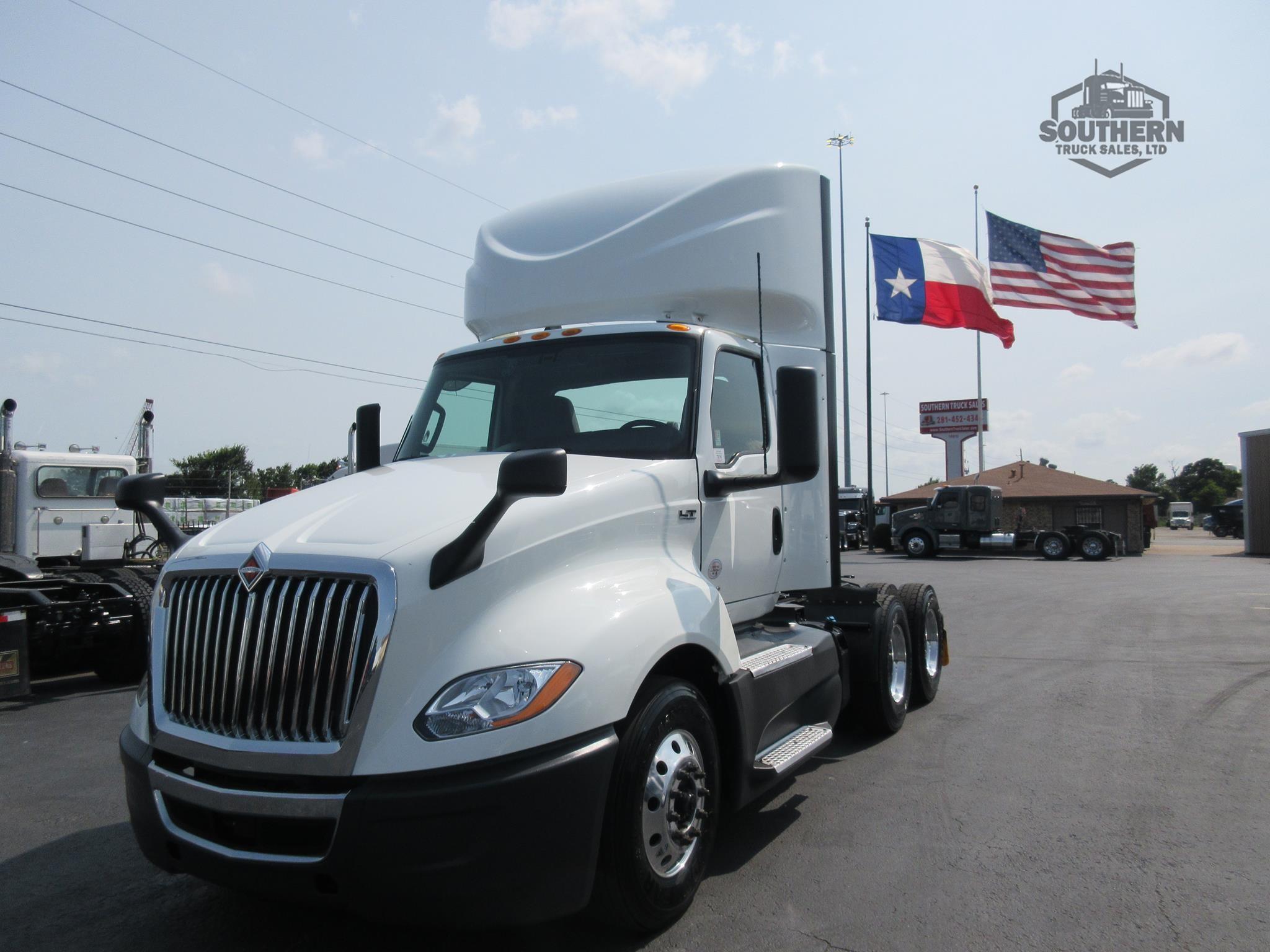 Used 2021 INTERNATIONAL LT