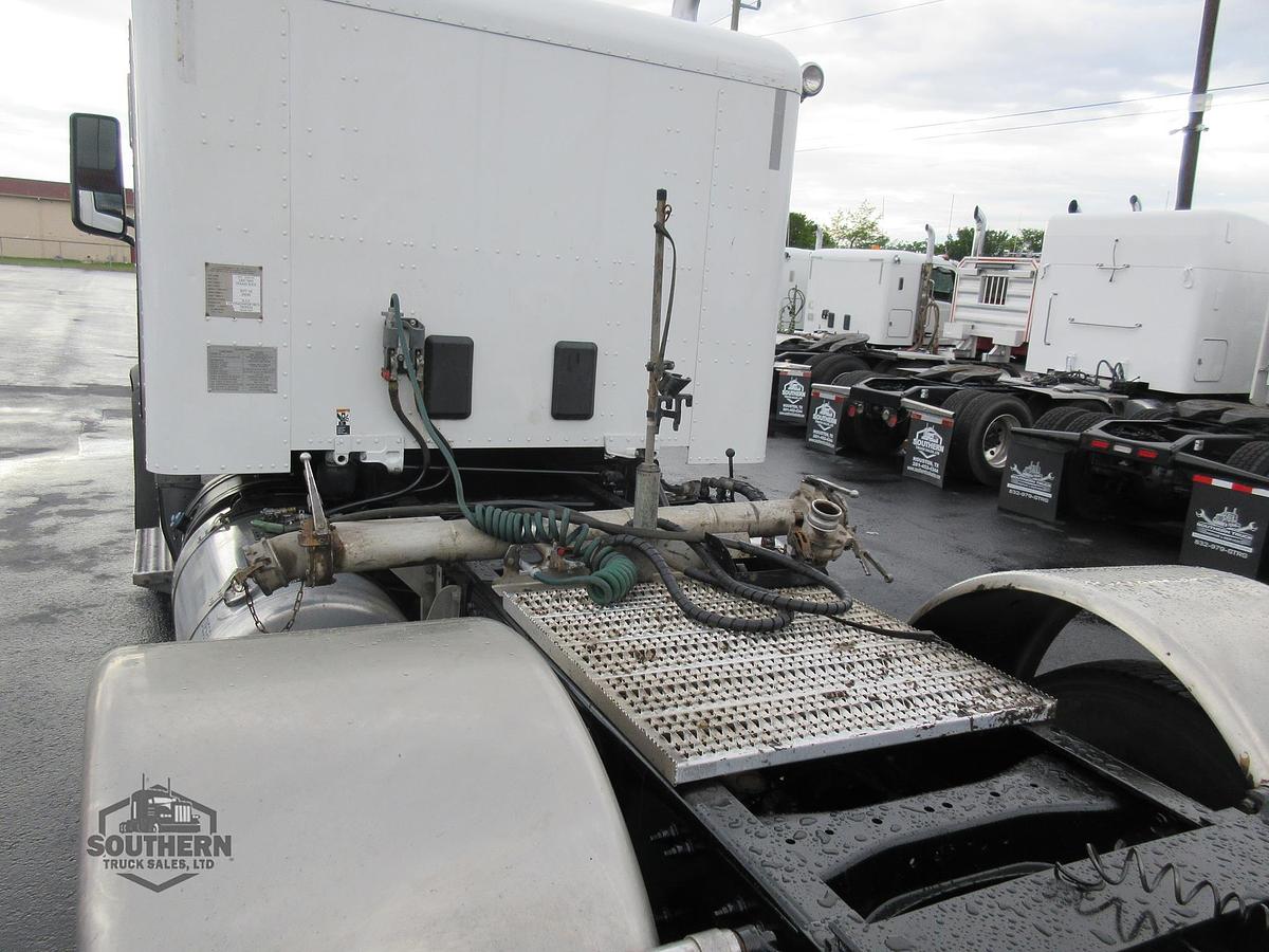 Used 2019 PETERBILT 567