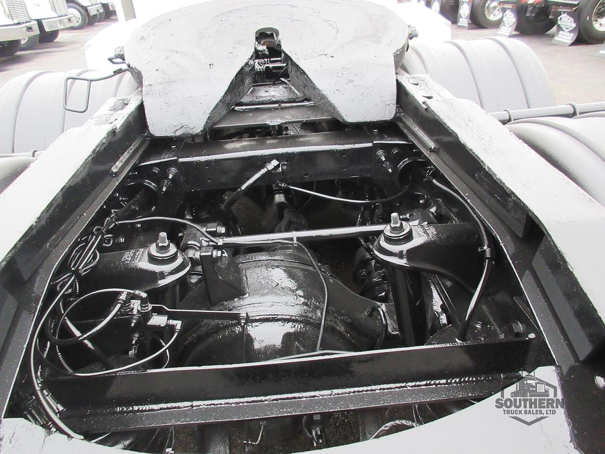 Used 2021 PETERBILT 567