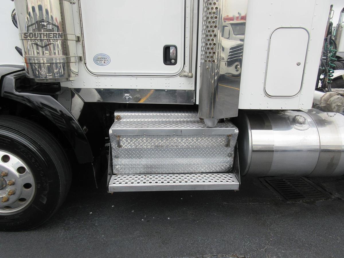 Used 2015 KENWORTH T800