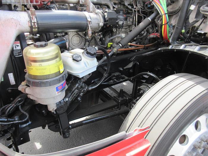 Used 2019 FREIGHTLINER CASCADIA 126