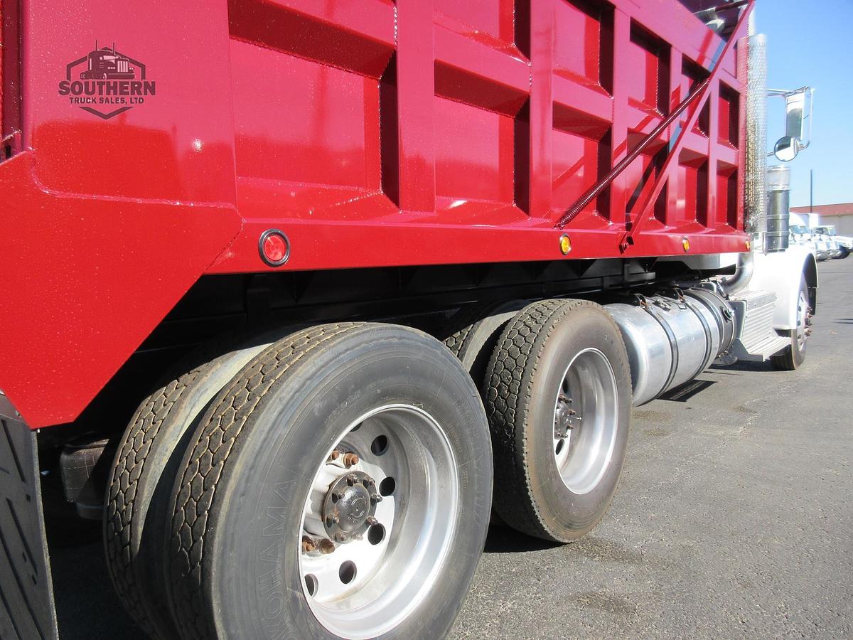 Used 2019 PETERBILT 389