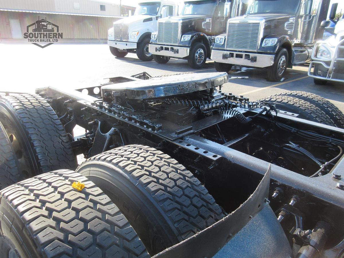 Used 2021 INTERNATIONAL LT