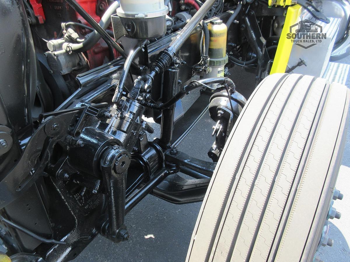 Used 2017 PETERBILT 389