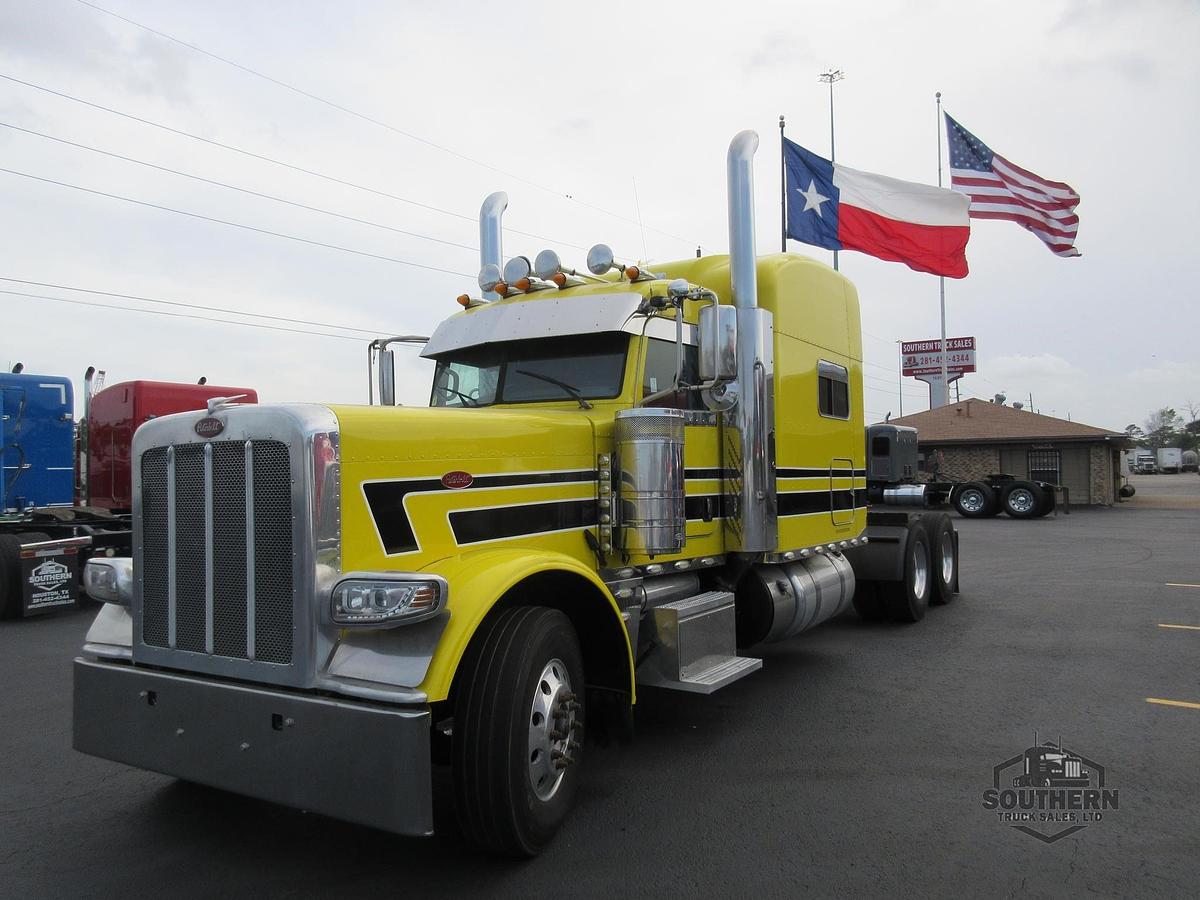 Used 2019 PETERBILT 389
