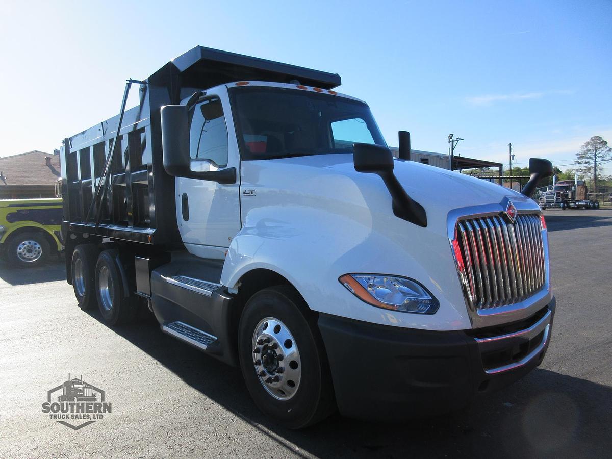 Used 2021 INTERNATIONAL LT