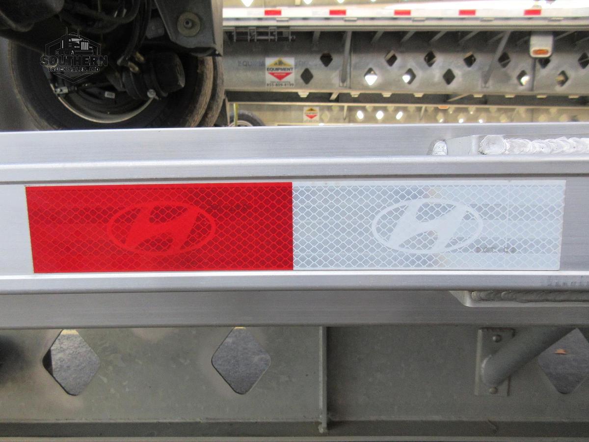 Used 2023 HYUNDAI 48 ft x 102 in