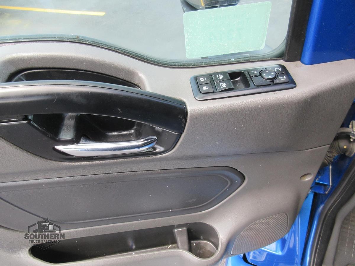 Used 2021 INTERNATIONAL LT
