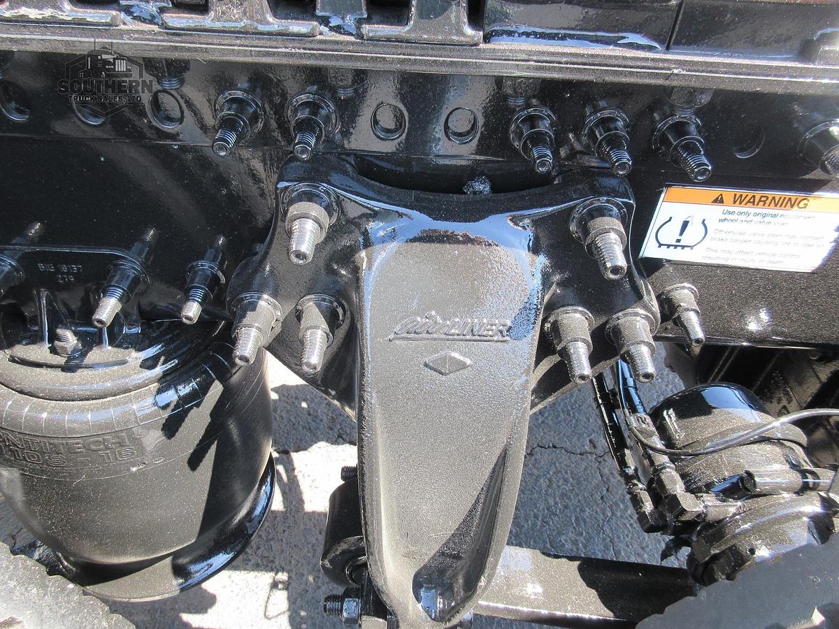 Used 2020 FREIGHTLINER CASCADIA 126