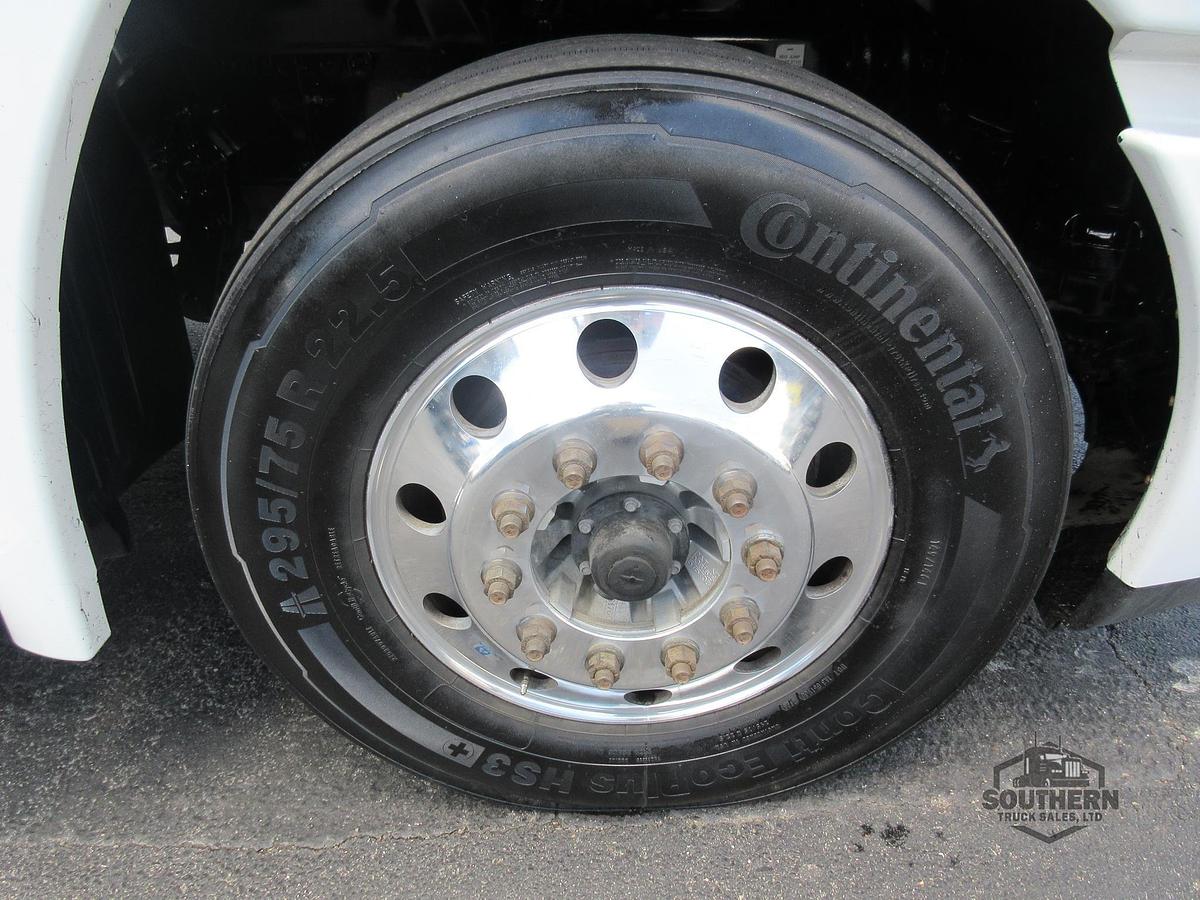 Used 2018 FREIGHTLINER CASCADIA 125