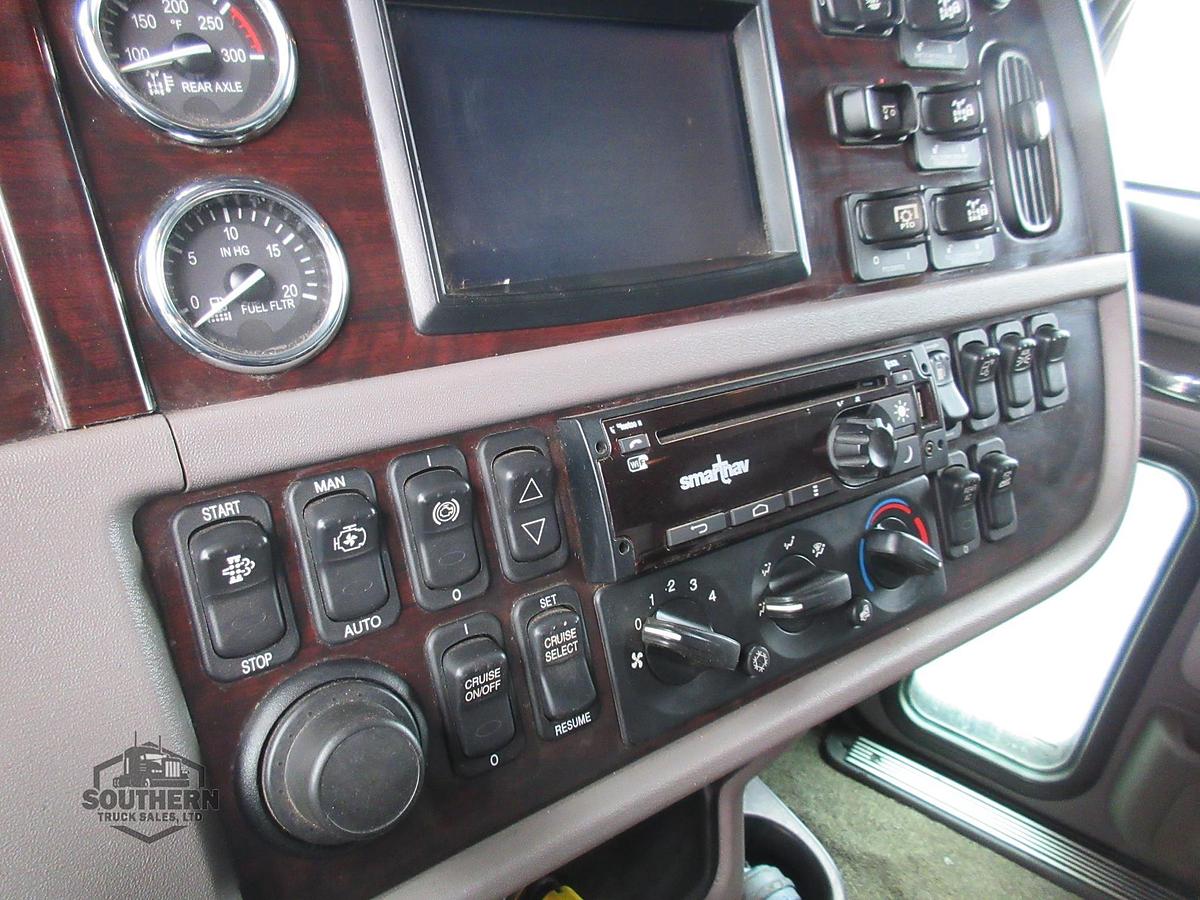 Used 2019 PETERBILT 389