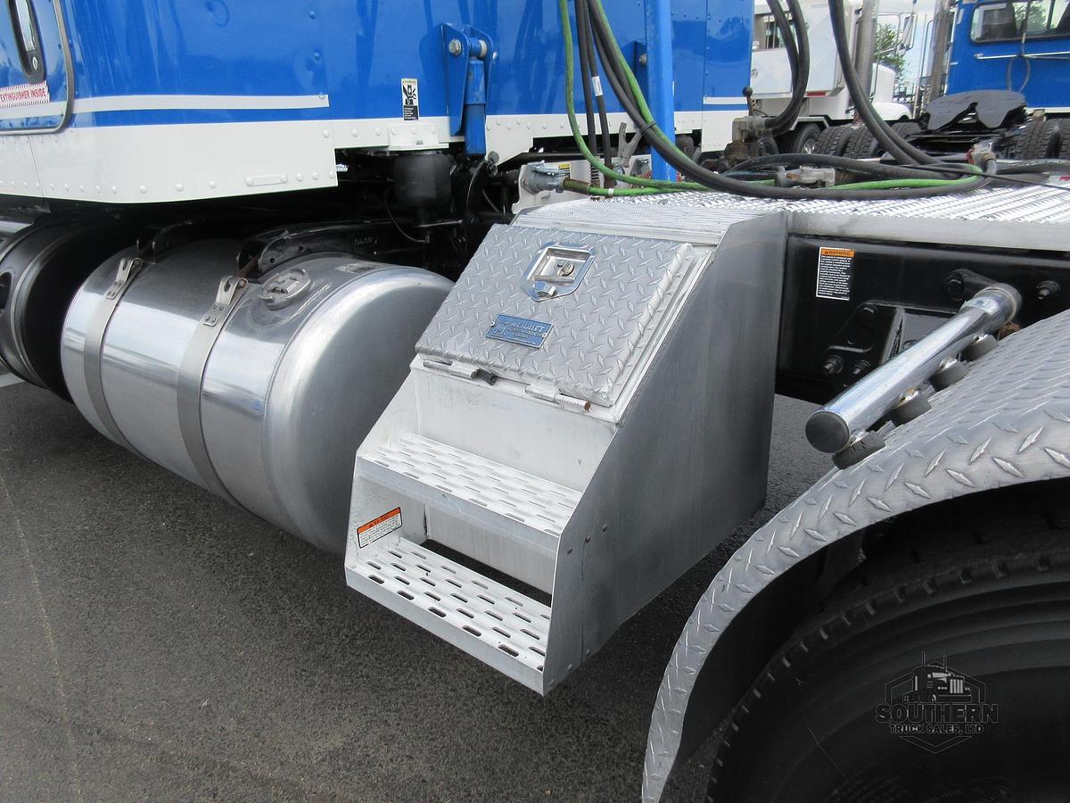 Used 2019 PETERBILT 389