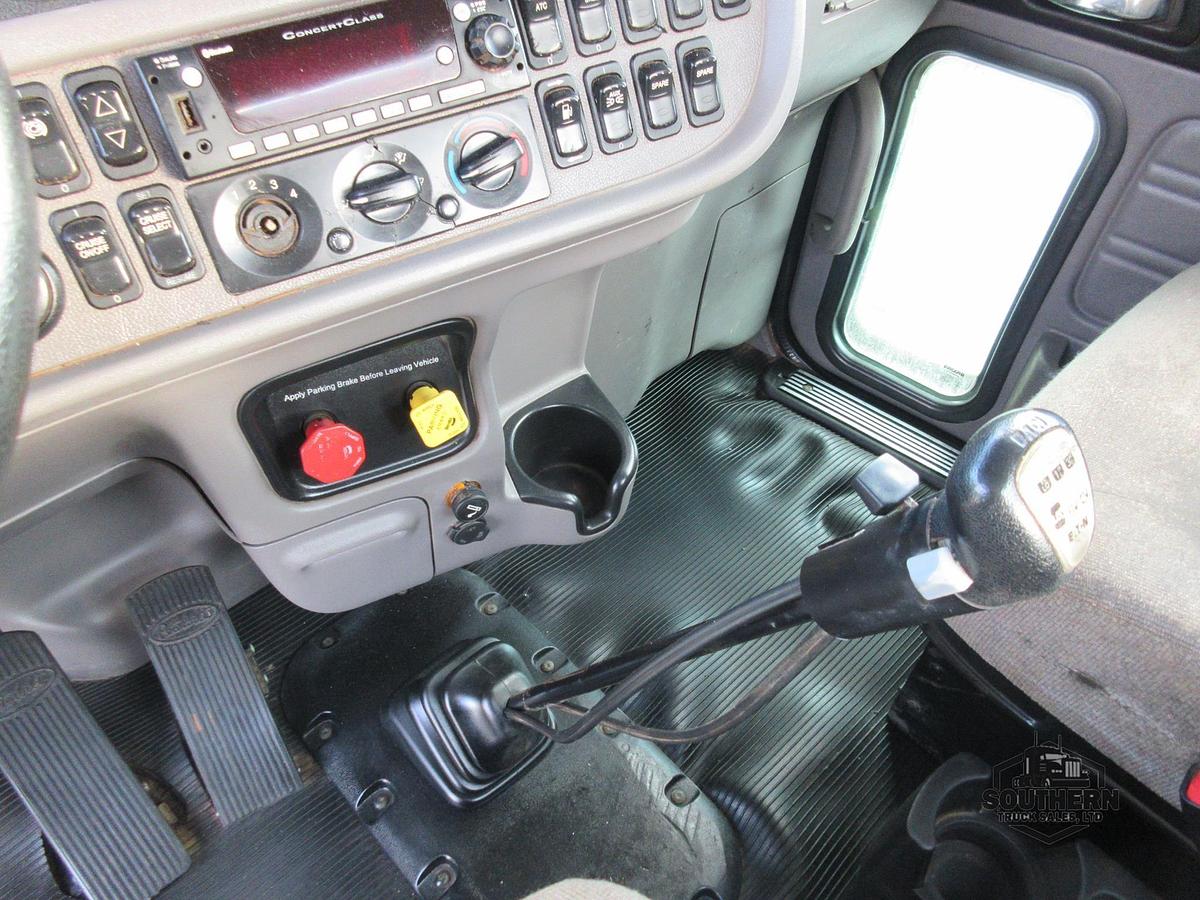 Used 2021 PETERBILT 389