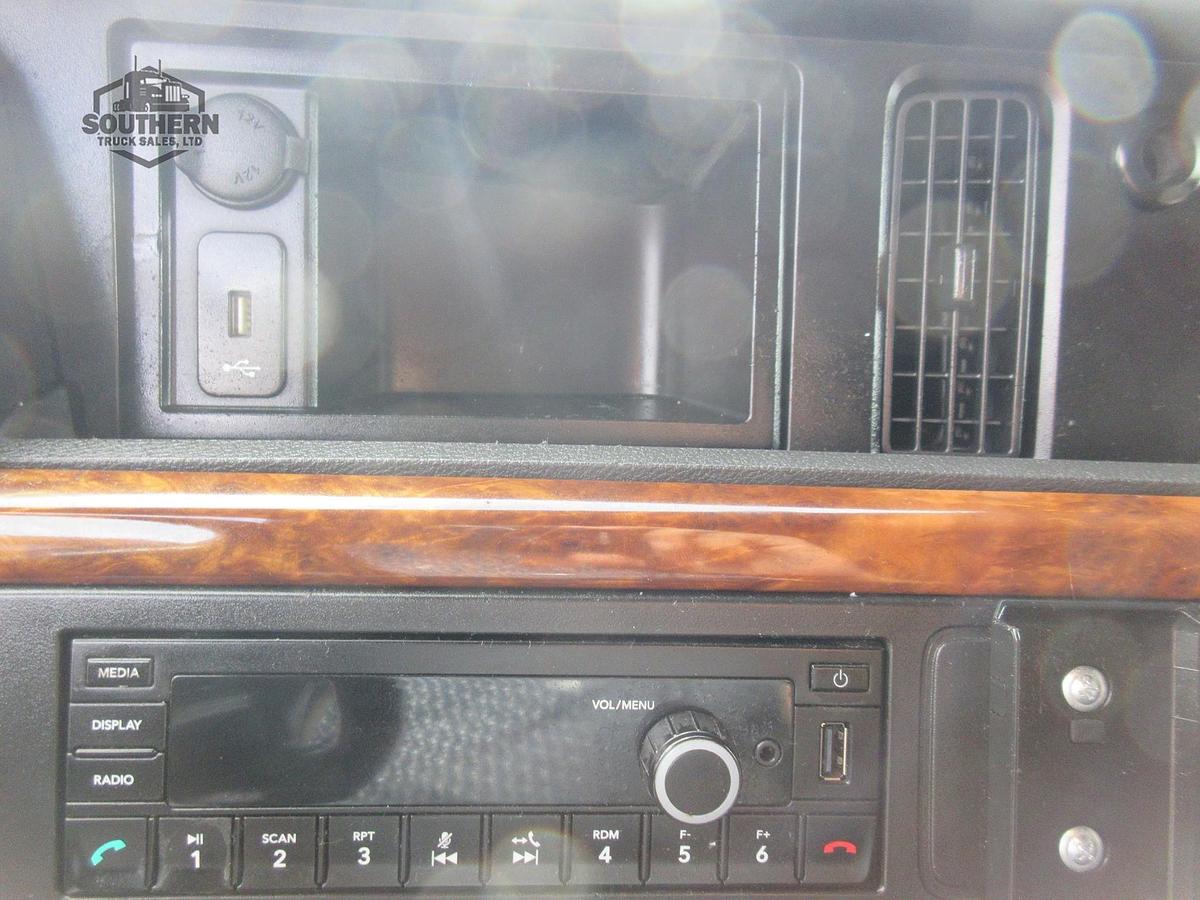 Used 2021 INTERNATIONAL LT