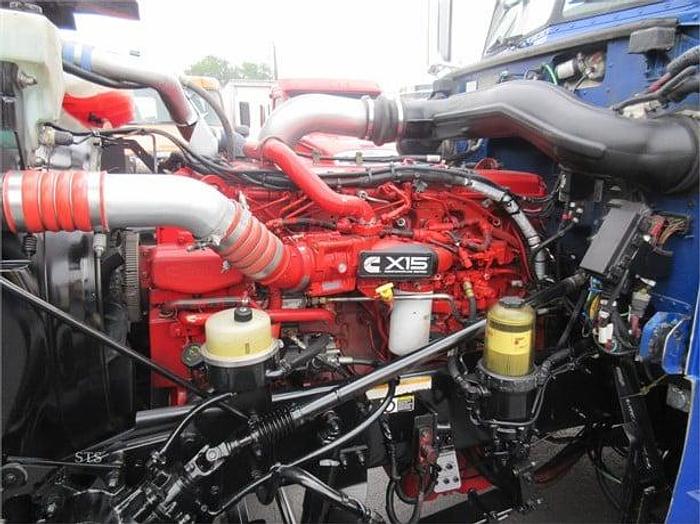 Used 2018 PETERBILT 389