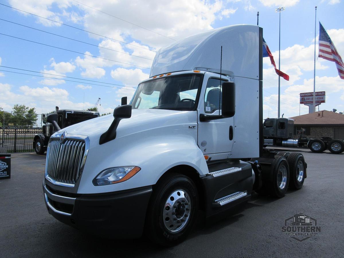 Used 2021 INTERNATIONAL LT