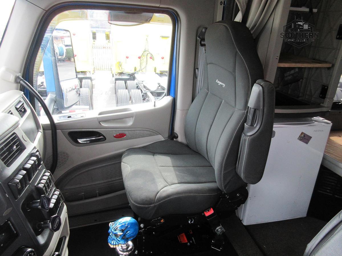 Used 2020 PETERBILT 567