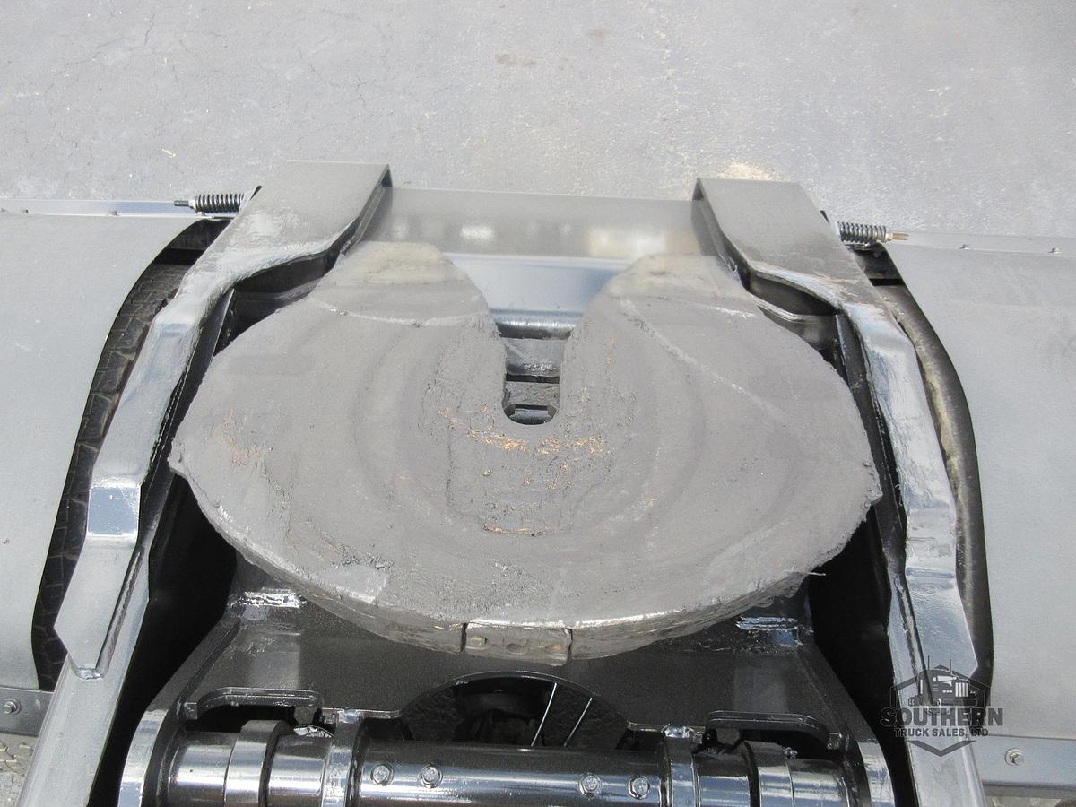 Used 2022 AUTOCAR XSPOTTER ACTT