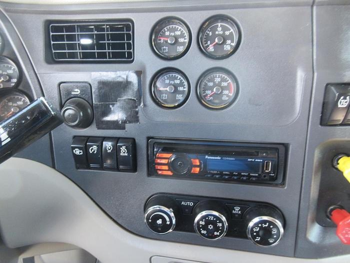 Used 2019 PETERBILT 567