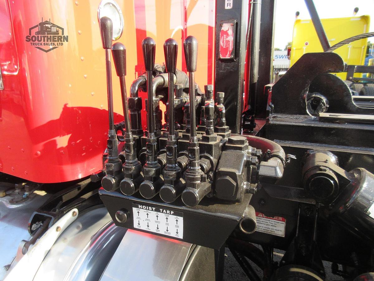 Used 2019 PETERBILT 348