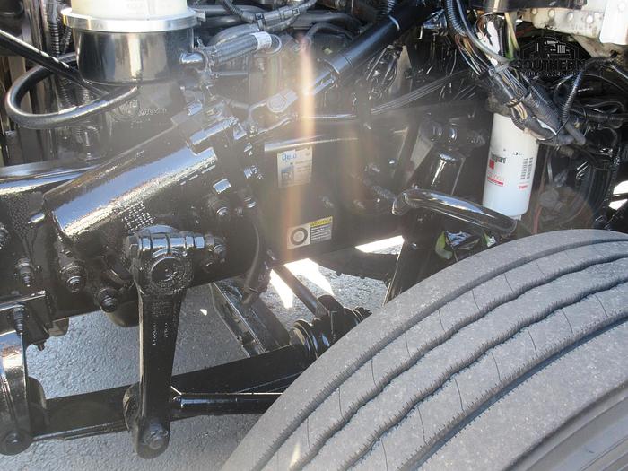 Used 2012 PETERBILT 337