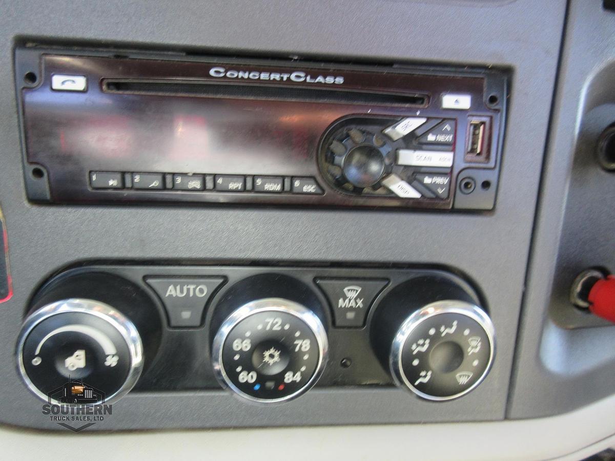 Used 2019 PETERBILT 567