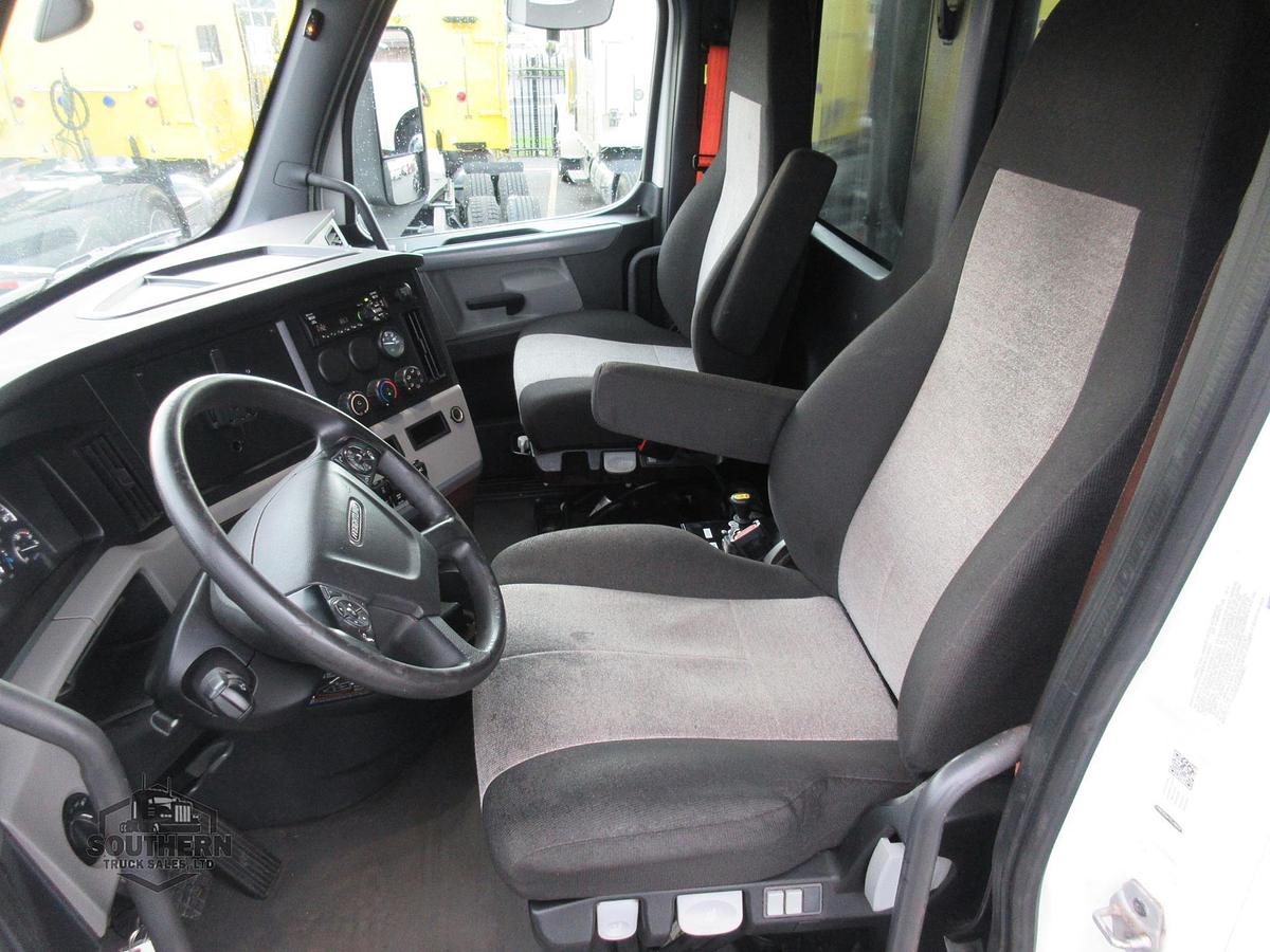 Used 2020 FREIGHTLINER CASCADIA 126