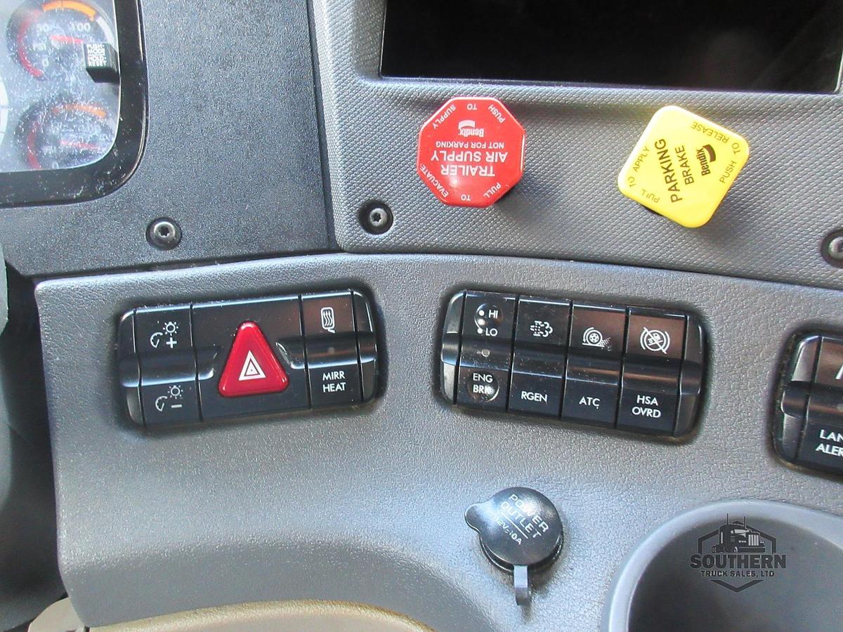 Used 2019 FREIGHTLINER CASCADIA 125