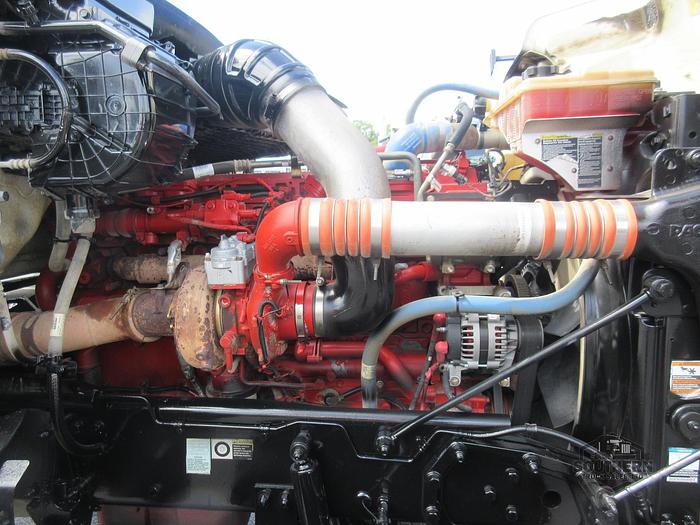 Used 2020 PETERBILT 567