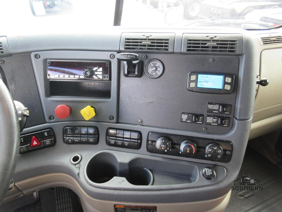 Used 2019 FREIGHTLINER CASCADIA 125