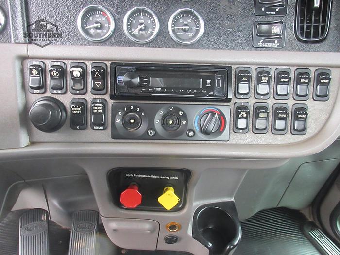 Used 2019 PETERBILT 389