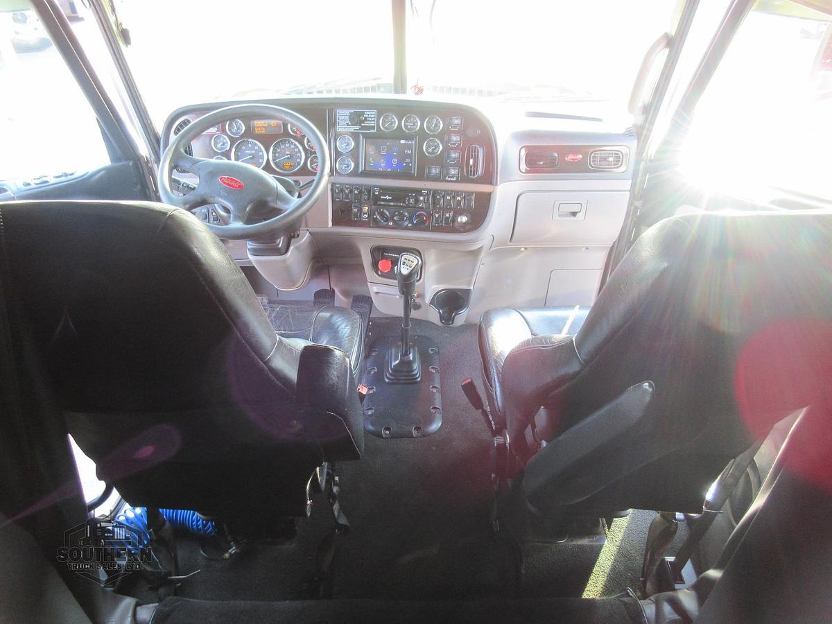 Used 2019 PETERBILT 389