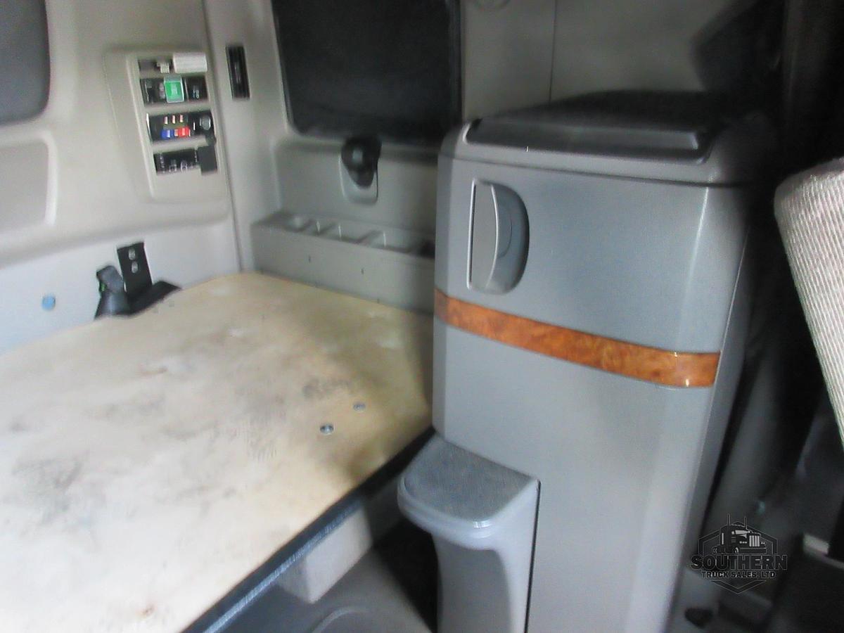 Used 2021 INTERNATIONAL LT