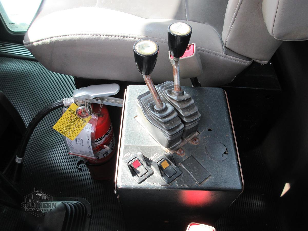 Used 2018 KENWORTH T800