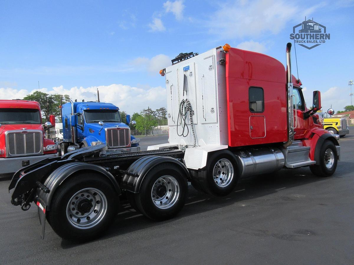 Used 2020 PETERBILT 567