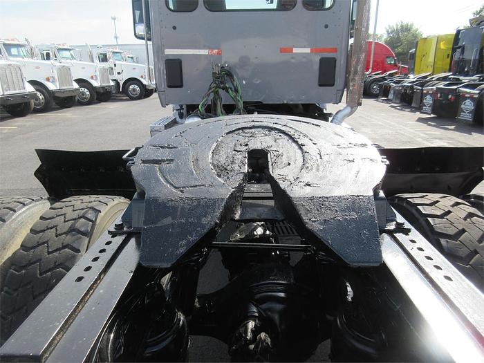 Used 2019 PETERBILT 567
