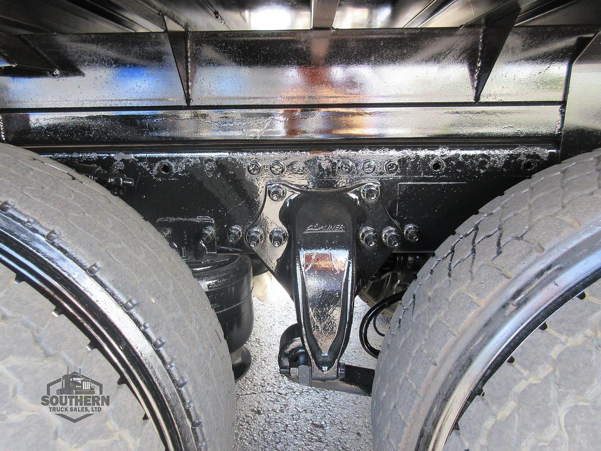 Used 2019 FREIGHTLINER CASCADIA 125