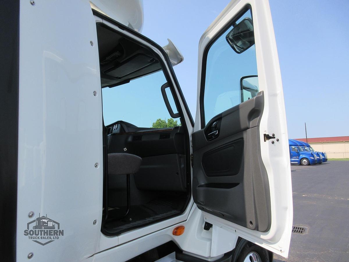 Used 2018 INTERNATIONAL LT