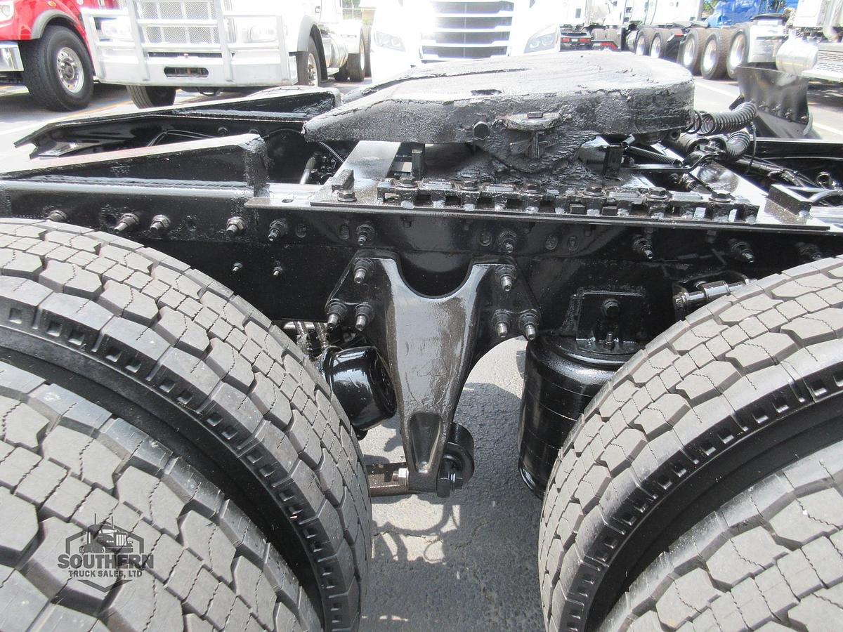 Used 2021 INTERNATIONAL LT