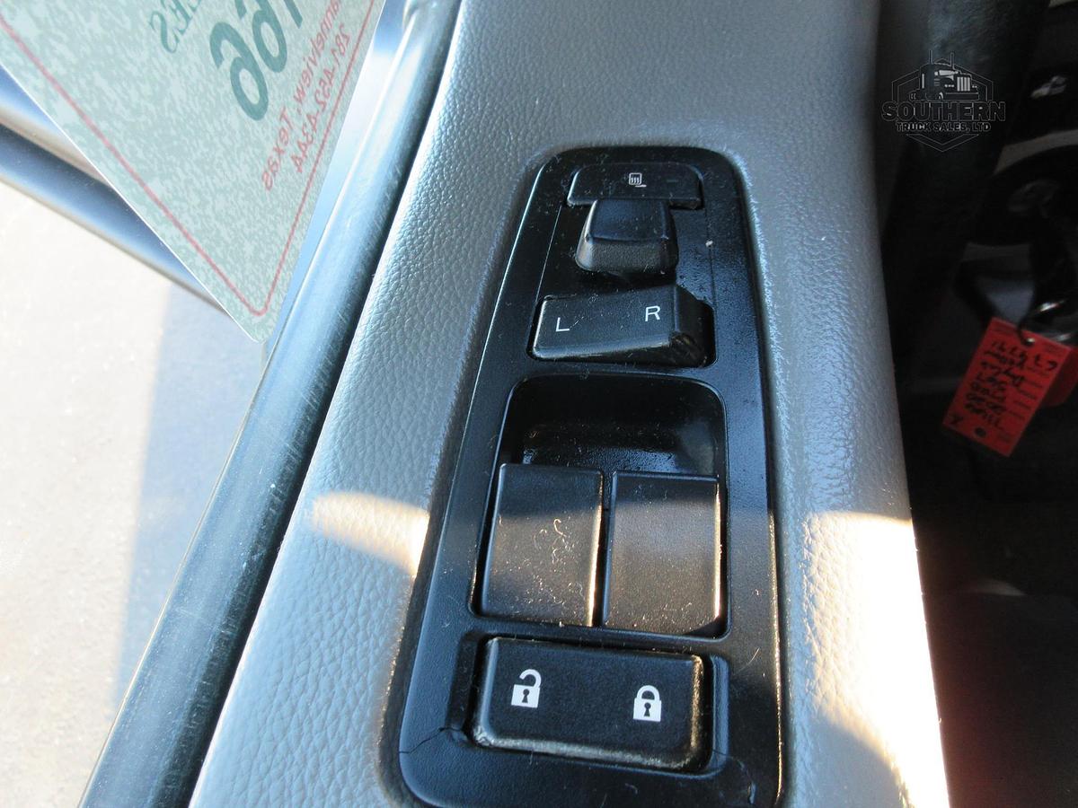 Used 2020 PETERBILT 567