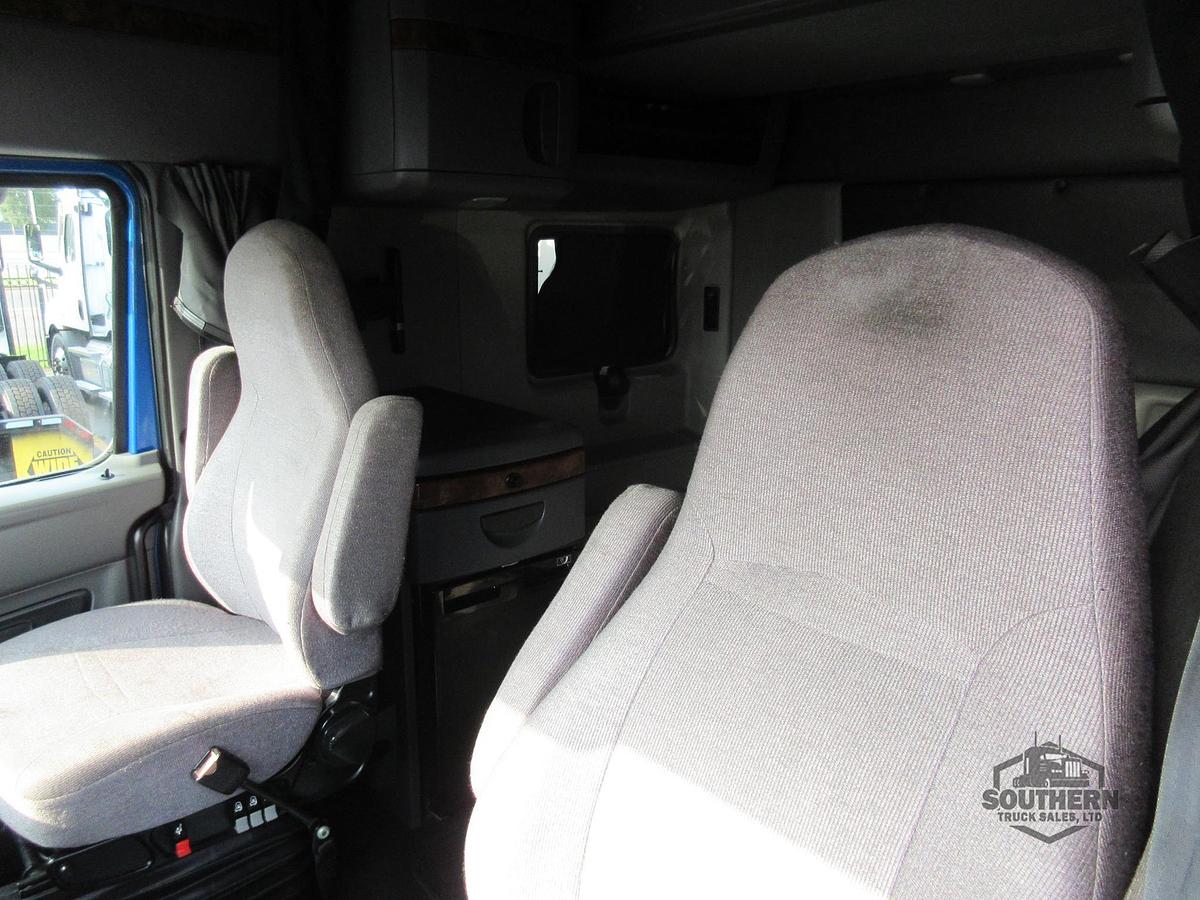 Used 2021 INTERNATIONAL LT