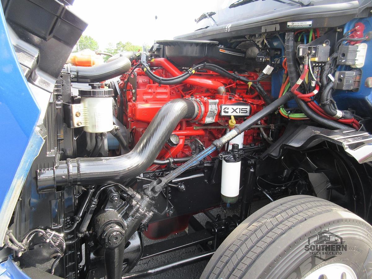 Used 2021 INTERNATIONAL LT