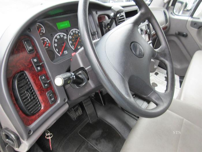 Used 2017 FREIGHTLINER BUSINESS CLASS M2 106