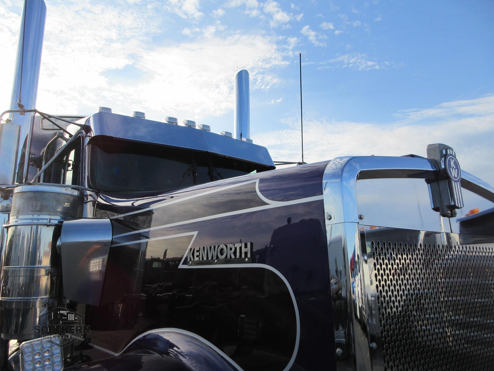 Used 1999 KENWORTH W900