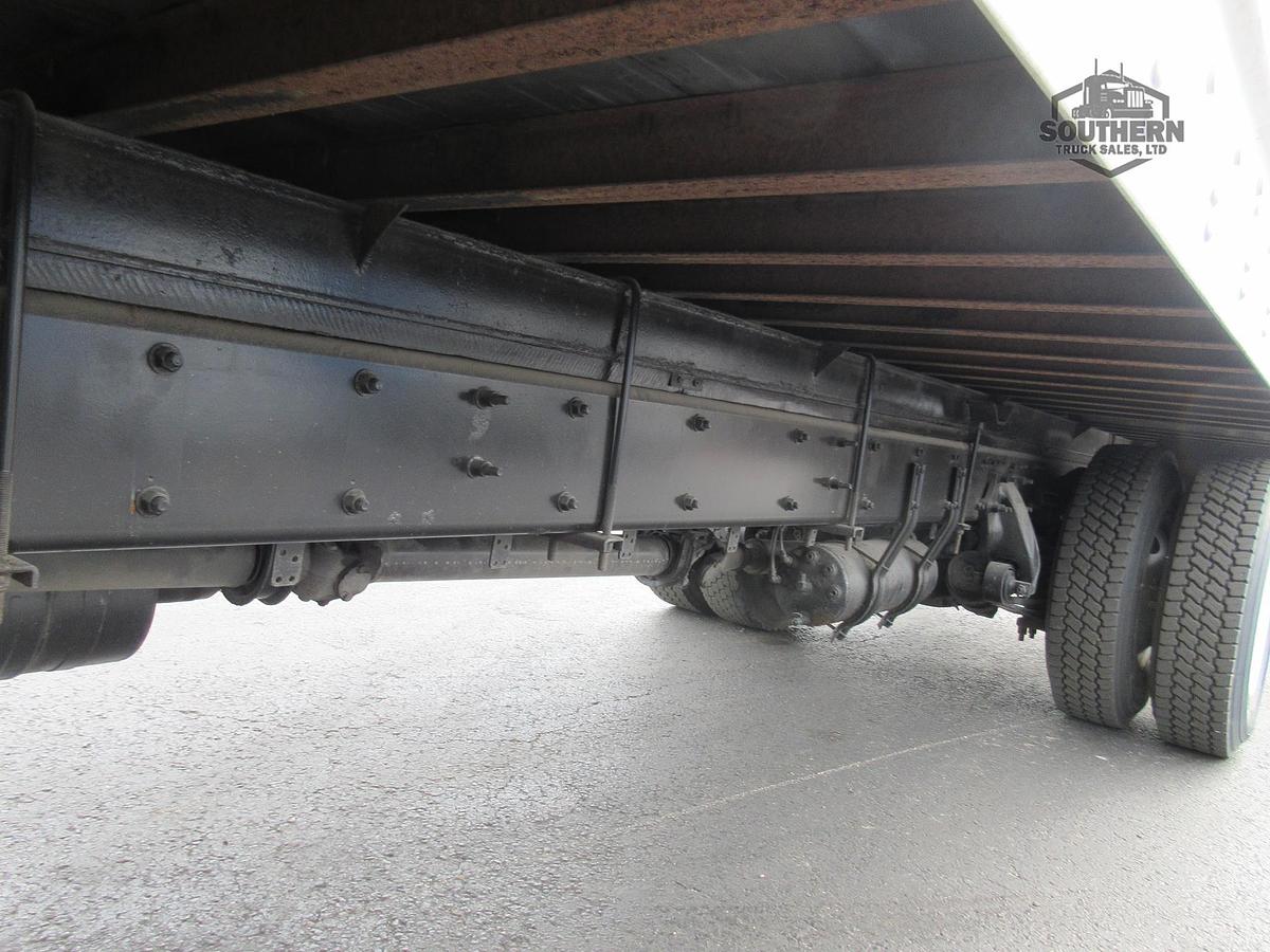 Used 2017 FREIGHTLINER BUSINESS CLASS M2 106