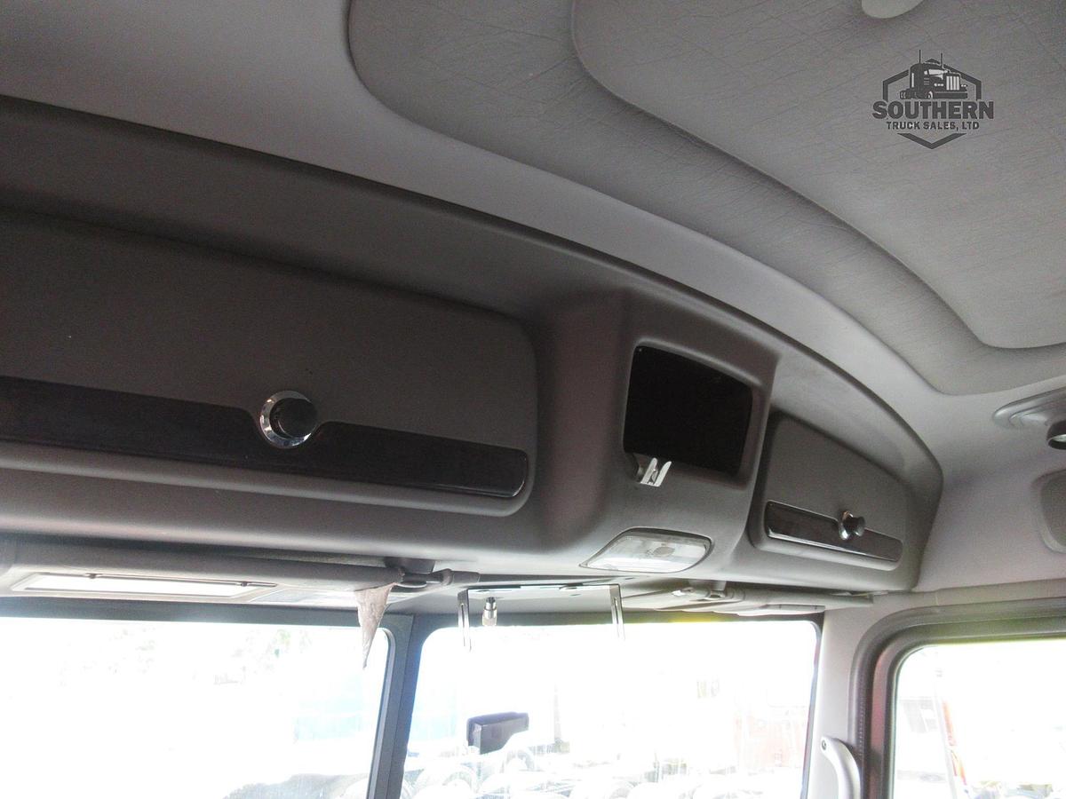 Used 2019 PETERBILT 389