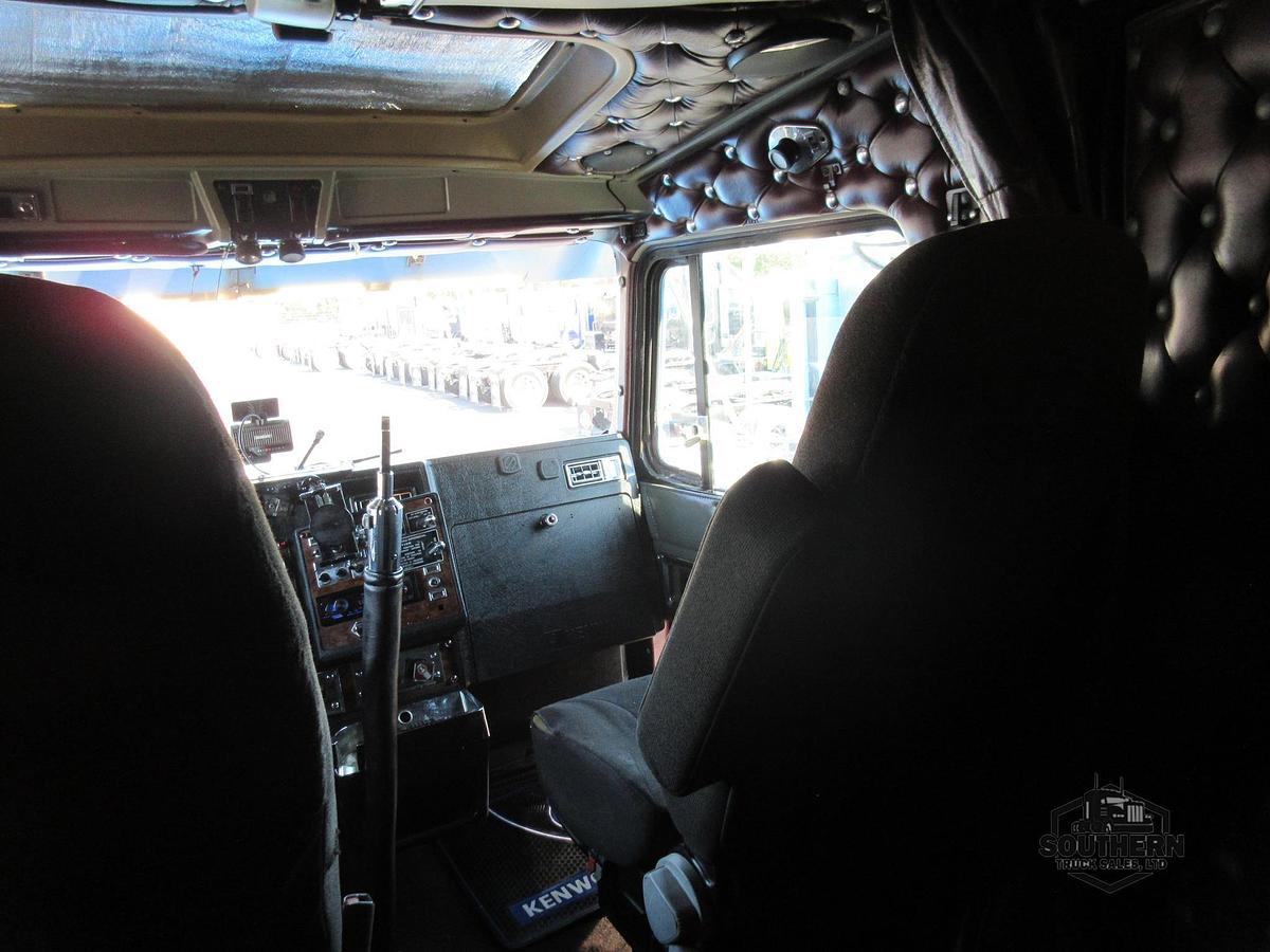 Used 2000 KENWORTH W900L